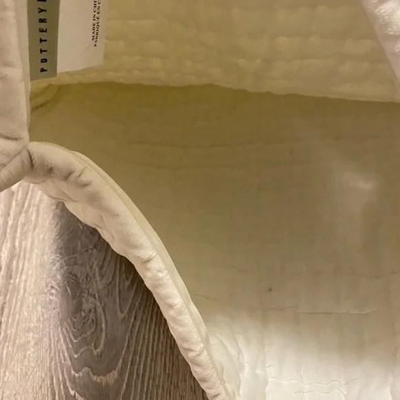 Pottery Barn Washed Velvet Cotton Quilted Cream Sham 20” Sq - Picture 9 of 11